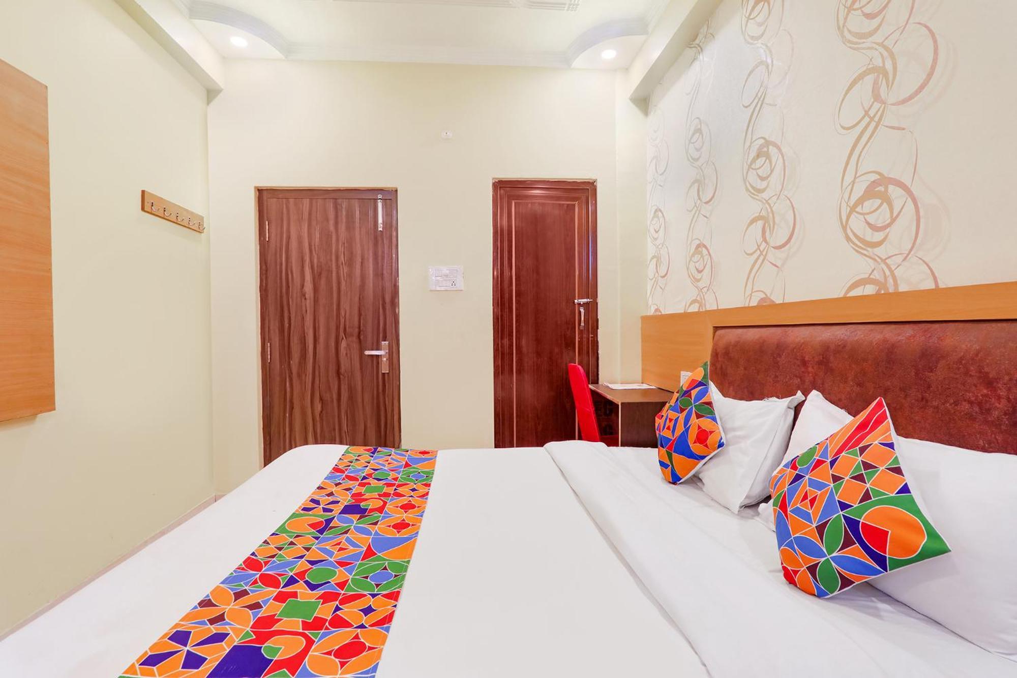 Hotel Fabexpress Magadh Glory à Khagaul Extérieur photo